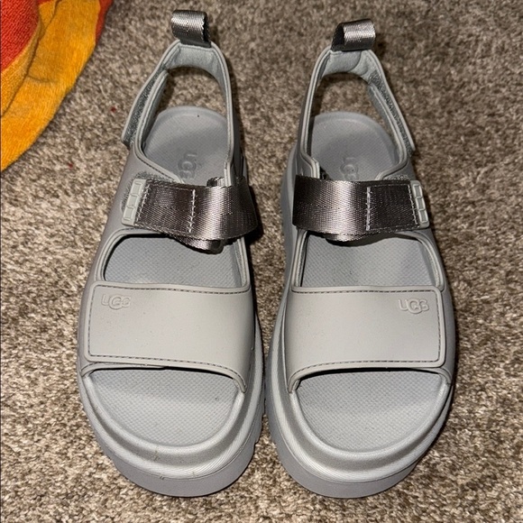UGG Goldenstar Gray Sandals - Picture 1 of 3